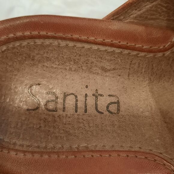 Garnet Hill Sanita Clog Sandal Leather - Picture 13 of 13